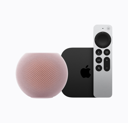 粉紅色 HomePod mini、黑色 Apple TV 4K，以及銀色 Siri Remote