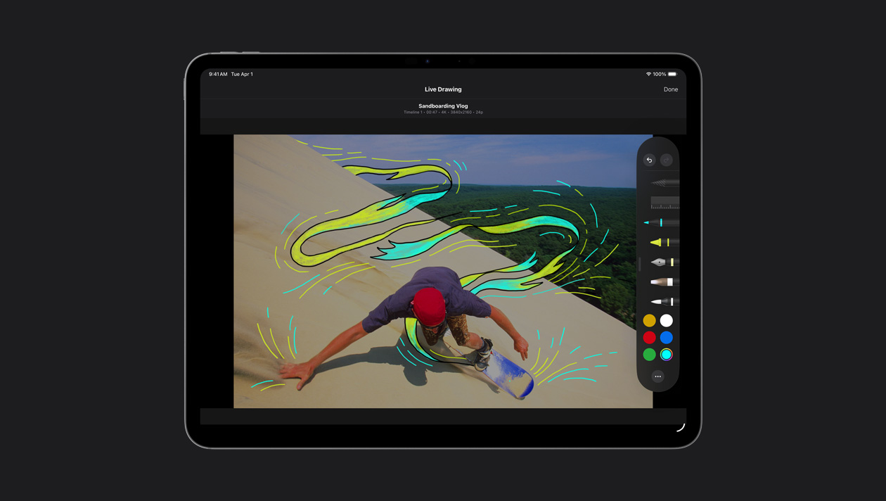 13 Zoll iPad Pro, Skater auf Sanddünen, umgeben von gelben und blauen Bewegungslinien, Demo von Live Zeichnung