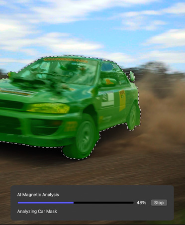 Bearbeitung eines Autovideos, bei der die Magnetische Maske das Auto vom Hintergrund trennt