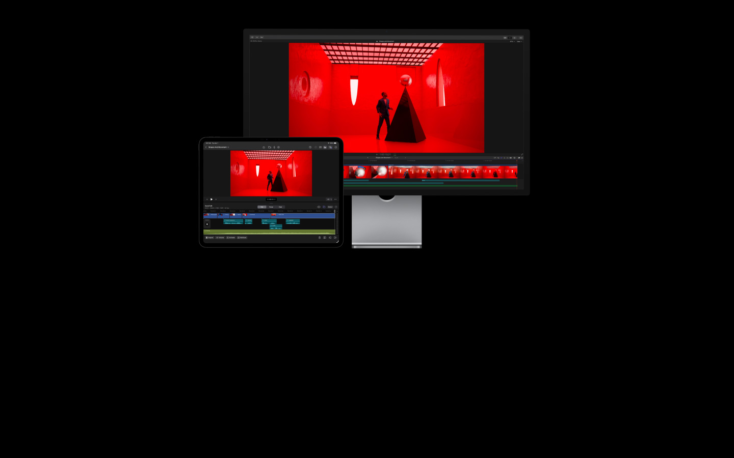 Final Cut Pro Schnitt in Aktion, ein Mann im blauen Anzug legt  in einem roten Raum eine große weiße Perle auf eine schwarze Pyramide