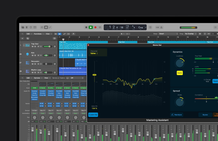 Schermo di un MacBook Pro 16 che mostra livelli di onde sonore, la finestra di “Assistente di masterizzazione” è aperta, in basso vari comandi e impostazioni